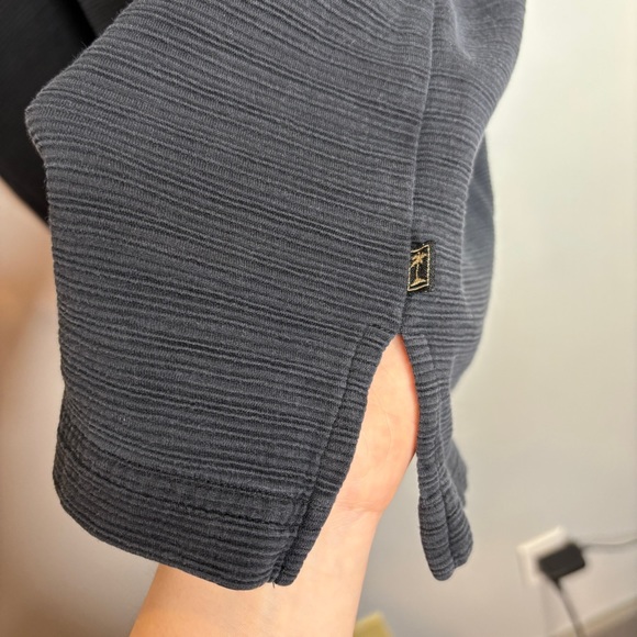 Tommy Bahama Men's Silk Polo Shirt - Picture 8 of 8